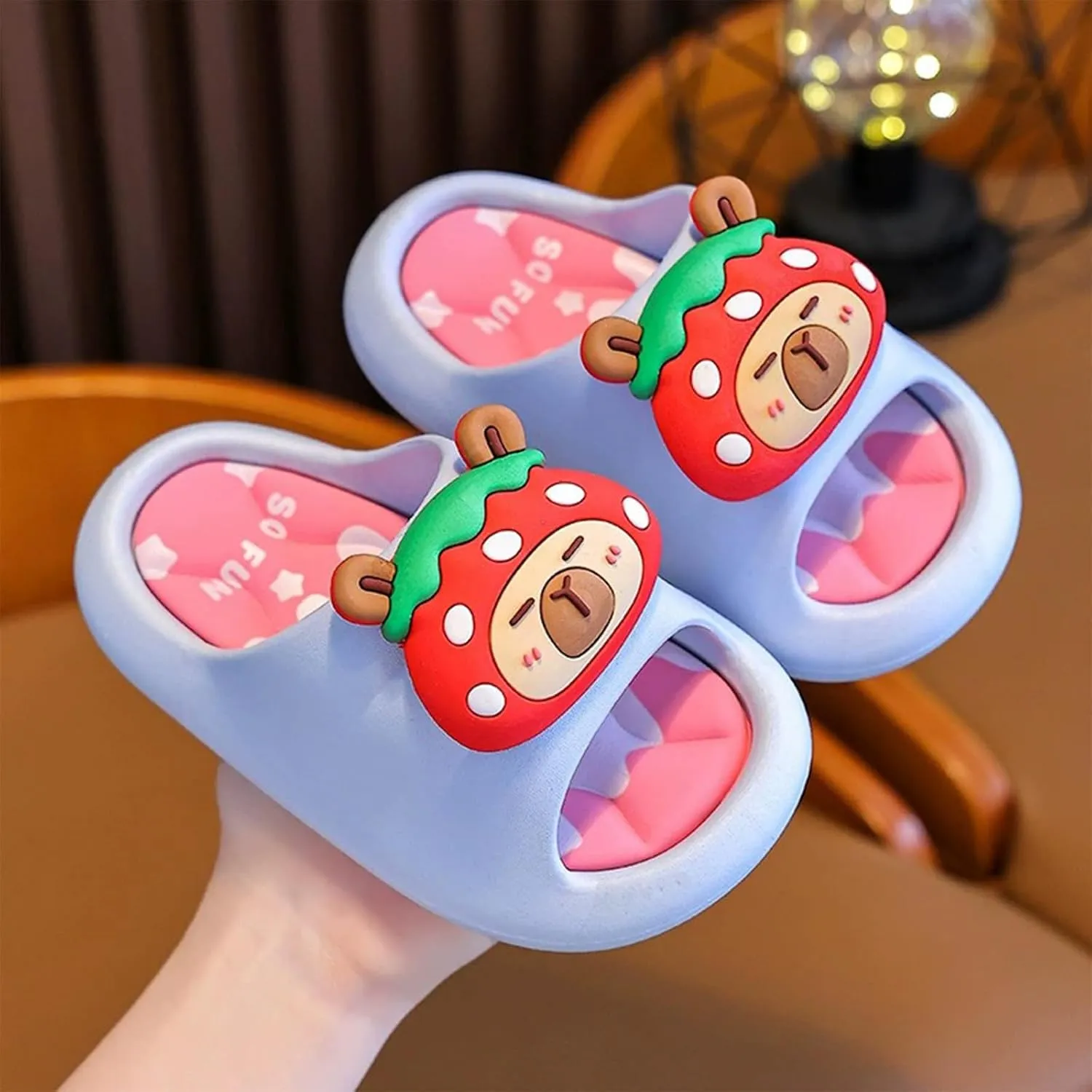 Capybara Slippers for Kids, Summer Non-Slip Soft Sole Sandals Boys Girls, Cute Cartoon Indoor Outdoor Slides for Pool/Beach/Shower/Bathroom
