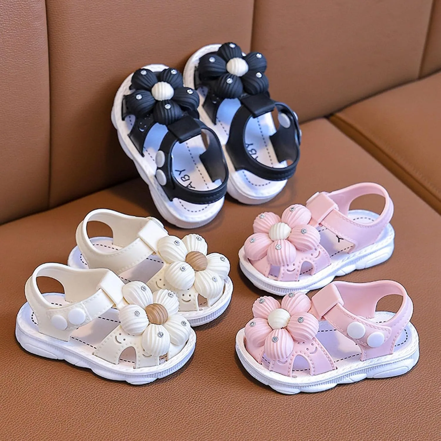 Children Shoes Comfortable Soft Sole Sandals Fashionable Flower Beach Bow Sandals Girls Indoor Slippers for Kids