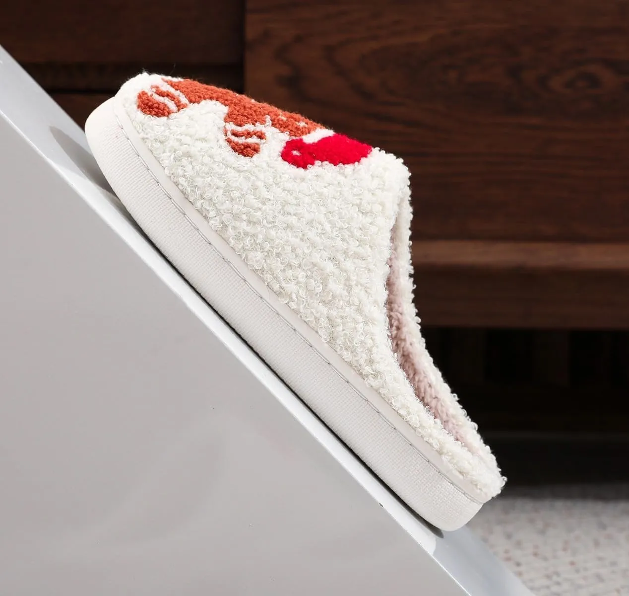 Christmas House Slippers Women Men Holiday Winter Memory Foam Slippers Indoor Cozy Family Cute Shoes