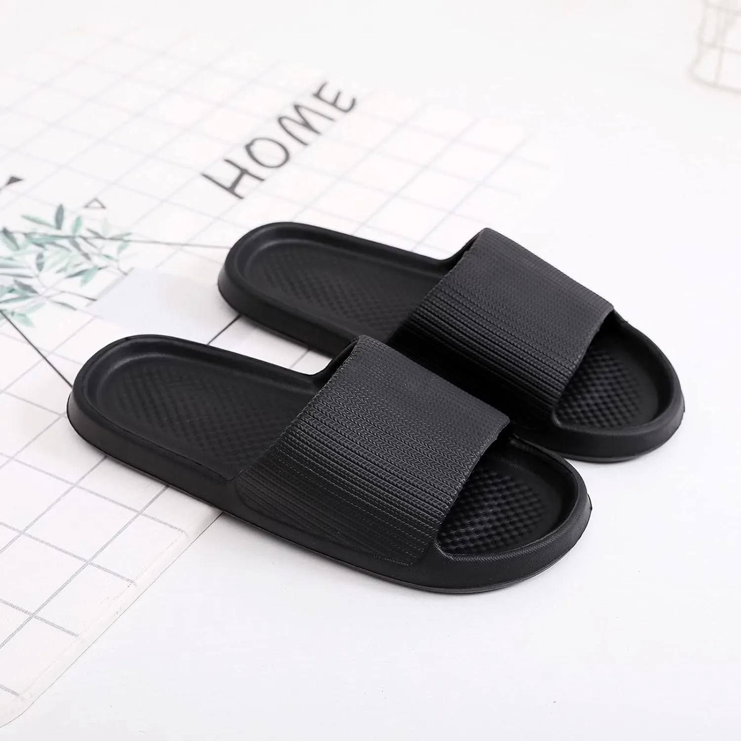 Men Shower Slippers Non-Slip Bathroom Slides Waterproof Pool Beach Flip-Flops Slip On Summer Bathroom Sandal