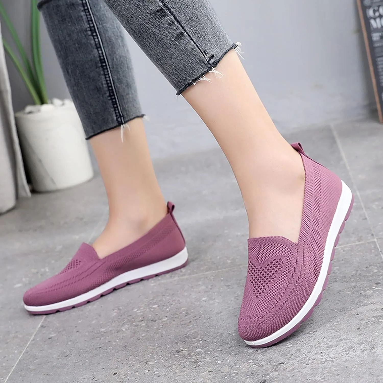 Non Slip Comfortable Fashion Sneakers for Women Non Slip Comfortable Fashion Tennis Shoes Low Top Tennis Shoe