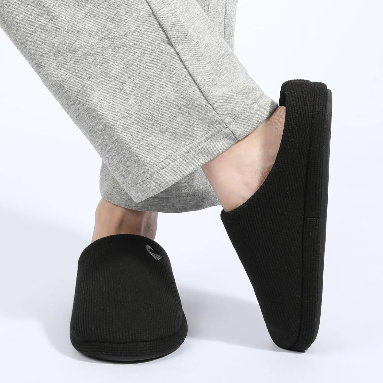 ULTRAIDEAS Men's Comfy Memory Foam Slippers Indoor, House Slippers for Men Non-Slip