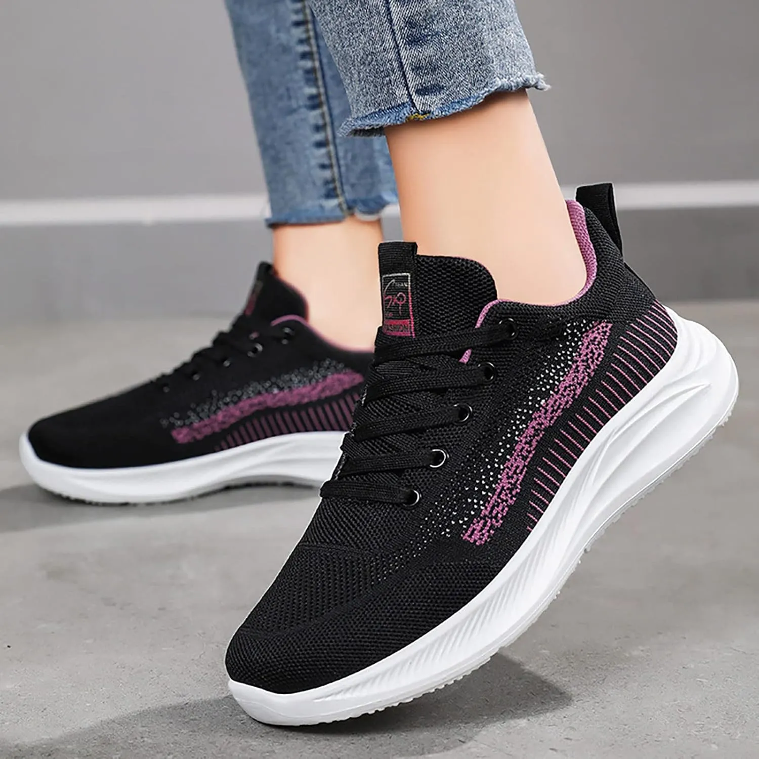 White Casual Sneakers for Women Wide Comfy Work Shoes for Women On Feet All Day Canvas Shoes for Women Wide Plantar Fasciitis Shoes Women Work Comfortable Walking Shoes Women Slip On