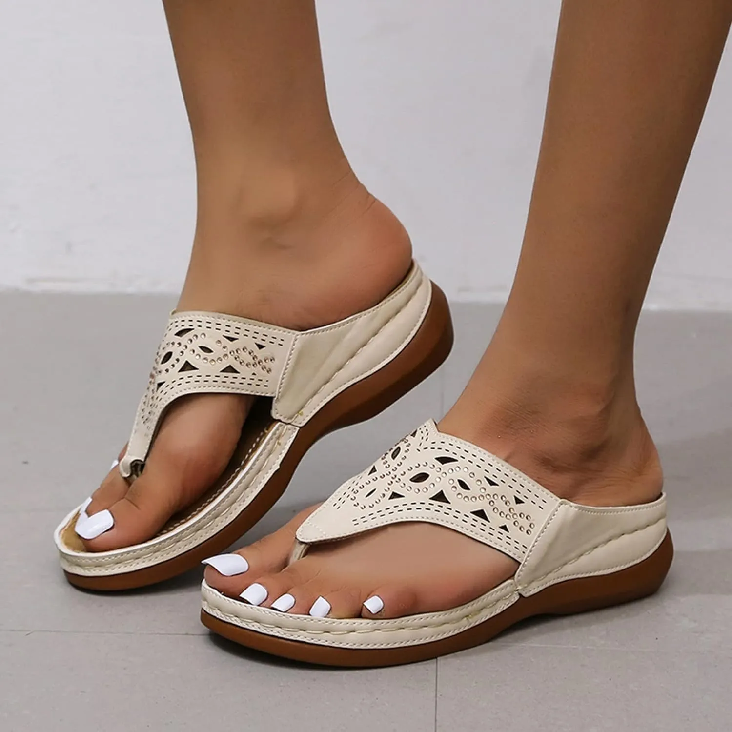 Womens Comfortable Orthopedic Sandals with Arch Support Walking Shoes Adjustable Thick Sole Summer Beach Casual Outdoor Slides Plantar Fasciitis Relief Footwear