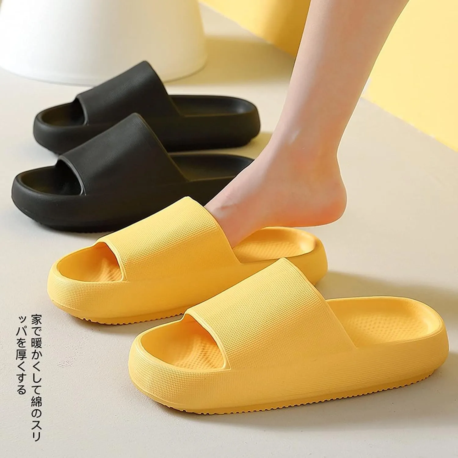 Women's Flat Slippers Non Slip Quick Drying Shower Slides Pillow Slippers Women's Summer Fashion Slides Sandal